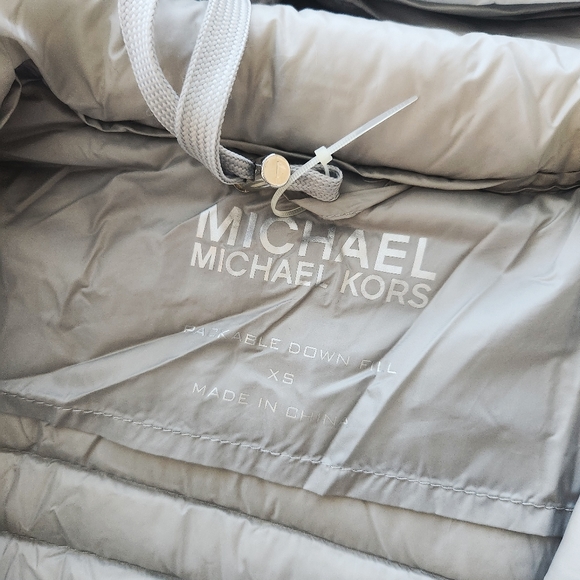 NWT Michael Kors XS Down Jacket Silver Packable - Picture 7 of 14